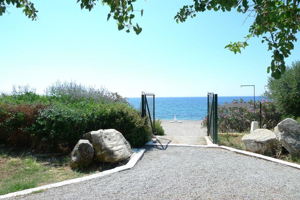 Niriides Villas Selinitsa Esterno foto