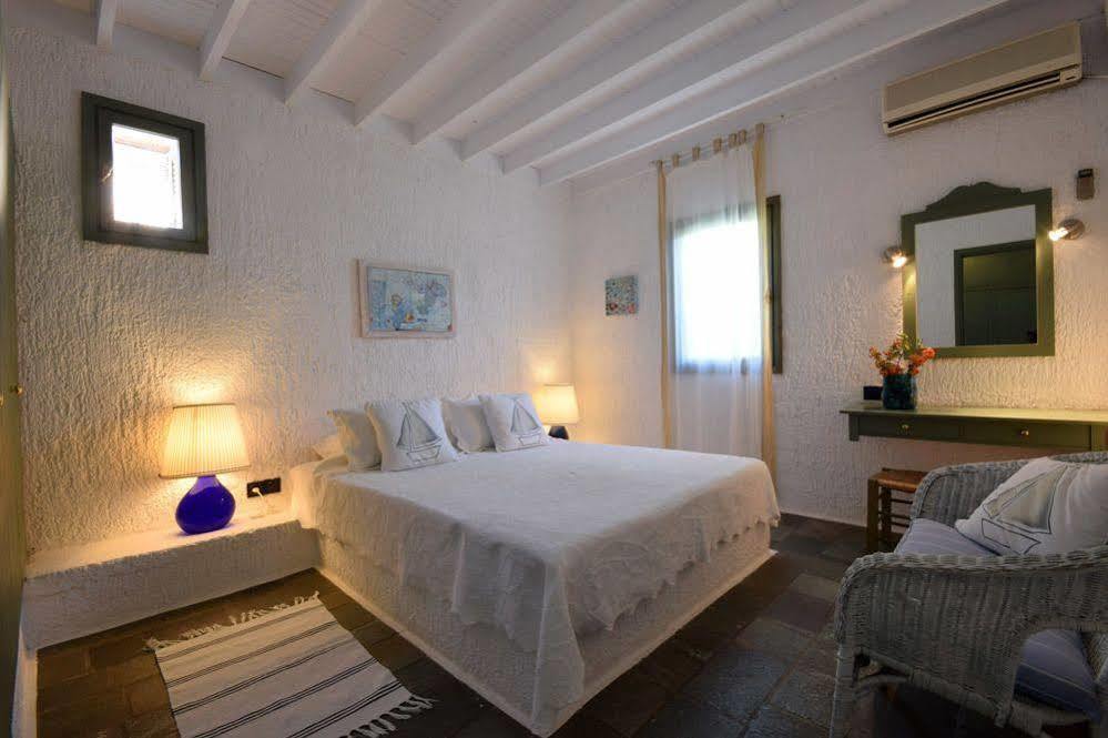 Niriides Villas Selinitsa Esterno foto