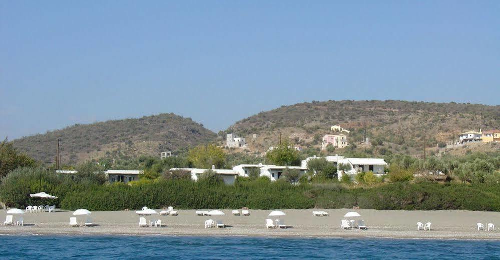 Niriides Villas Selinitsa Esterno foto